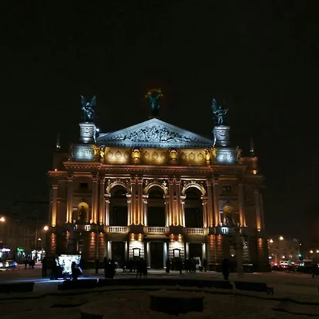 Edem In Lägenhet Lviv